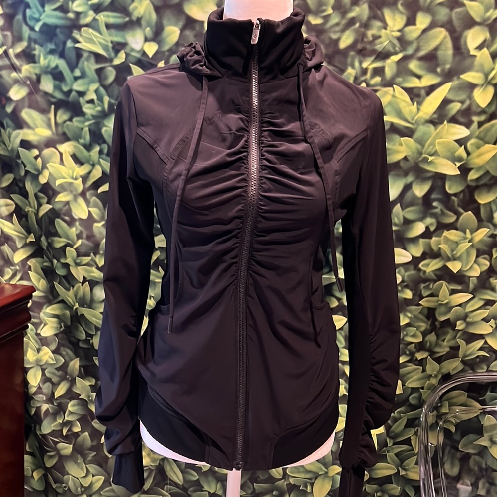 LULULEMON HOODIE Size 6 - Picture 1 of 7